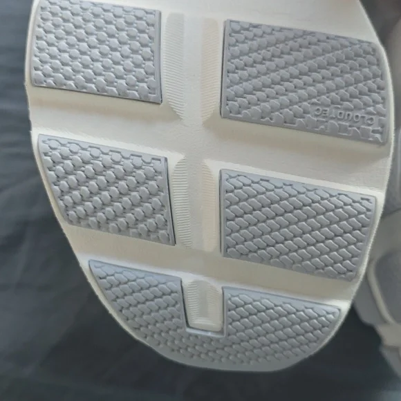 White and Pink Women's Running Sneakers - On (Unbranded) - Picture 9 of 16